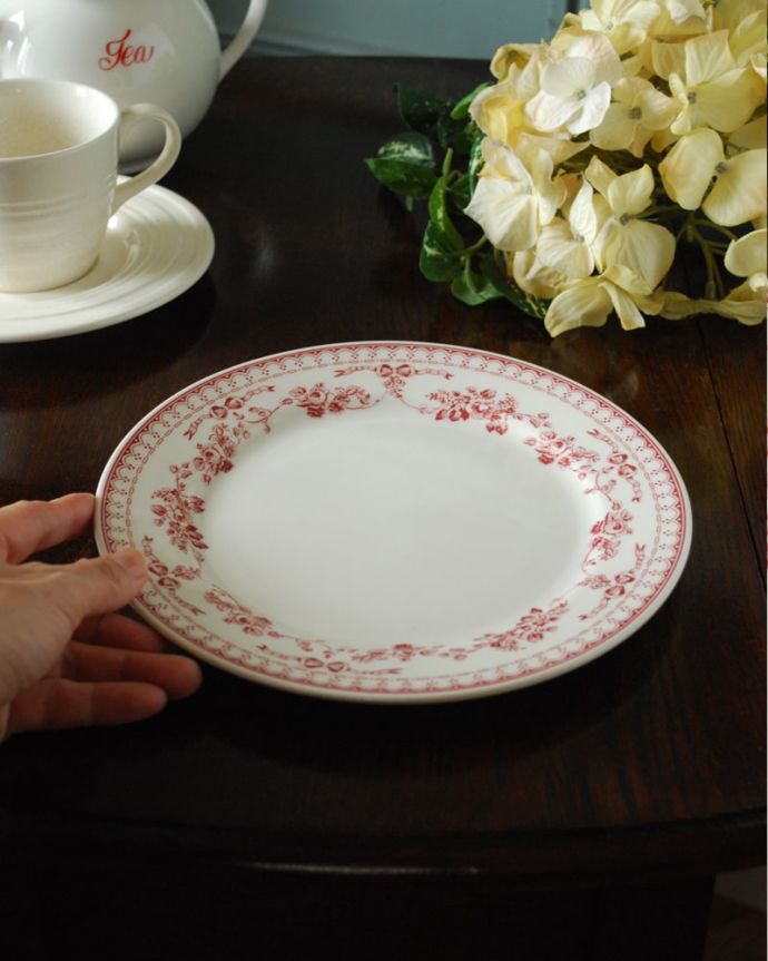 フランス雑貨、コントワール・ドゥ・ファミーユのデザートプレート