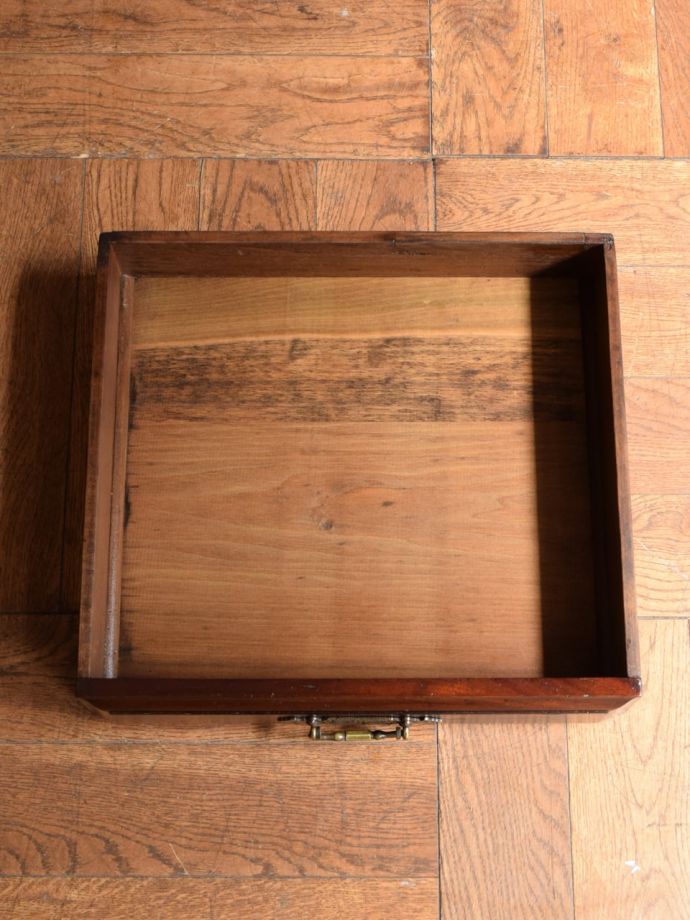 英国アンティークの玄関収納家具、ミラーが付いたおしゃれなホール