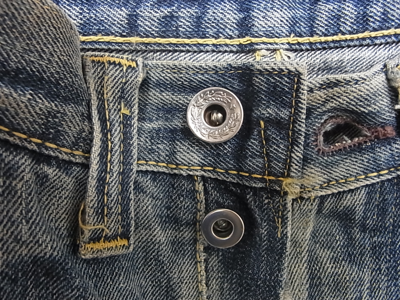大戦モデルのレプリカ ジーンズ＆Gジャン 鉄製月桂樹、ドーナツボタン