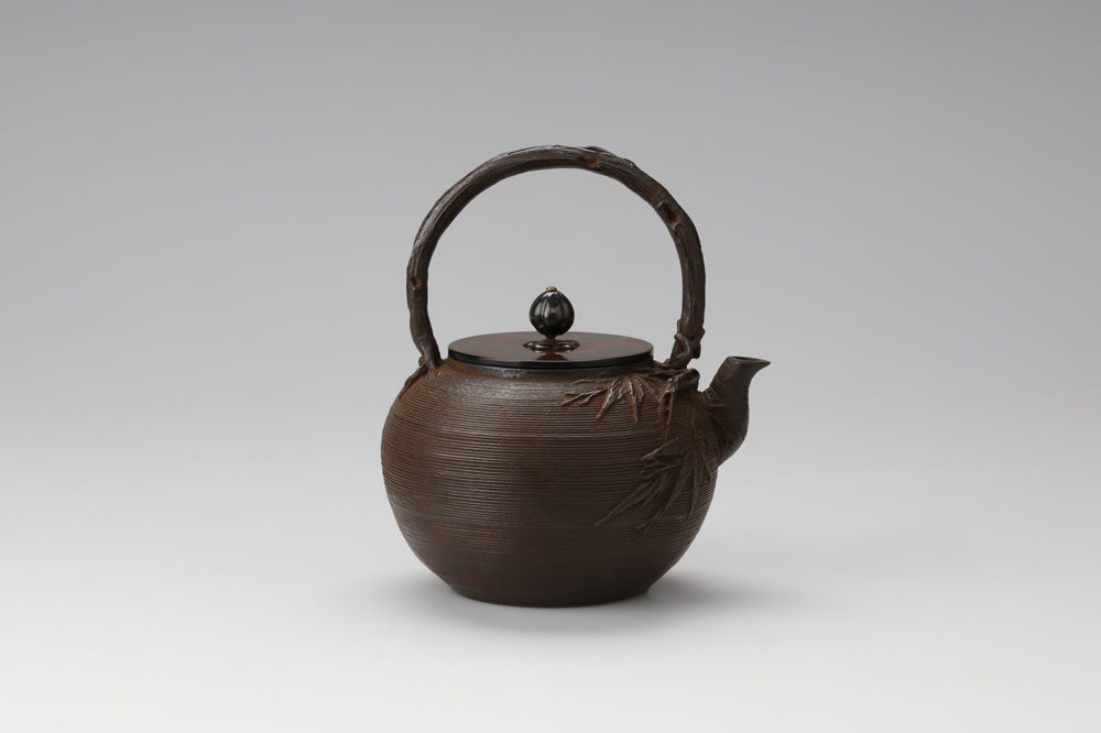 般若鋳造所 | 鉄瓶