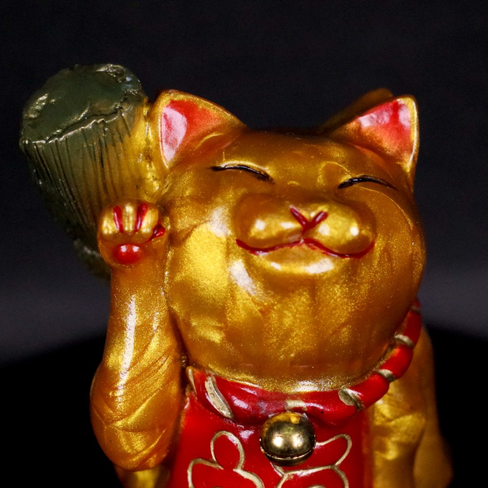 1月13日(土)より販売開始】【Studio LILLI×ヒカリトイズ】追い出し猫