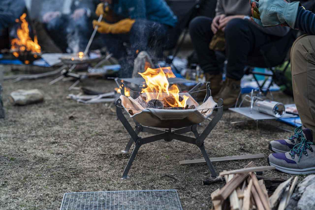 キャプテンスタッグ『カマド スマートグリル』は焚き火台代わりにも