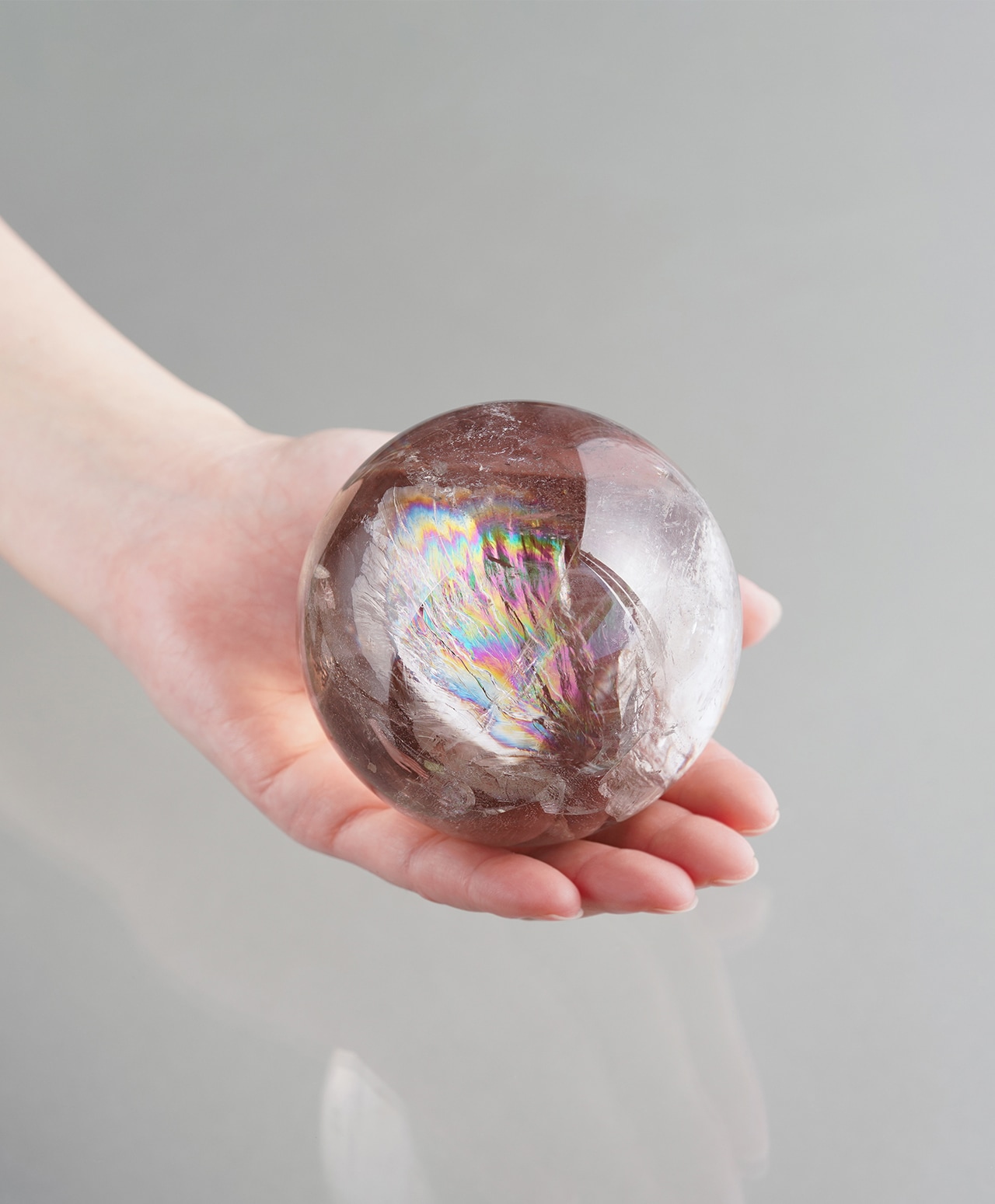 Iris smoky quartz sphere 736g /アイリススモーキークォーツ