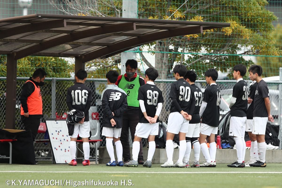 お知らせ】渡邊剛先生の東福岡高校退職および高校サッカー部コーチ退任