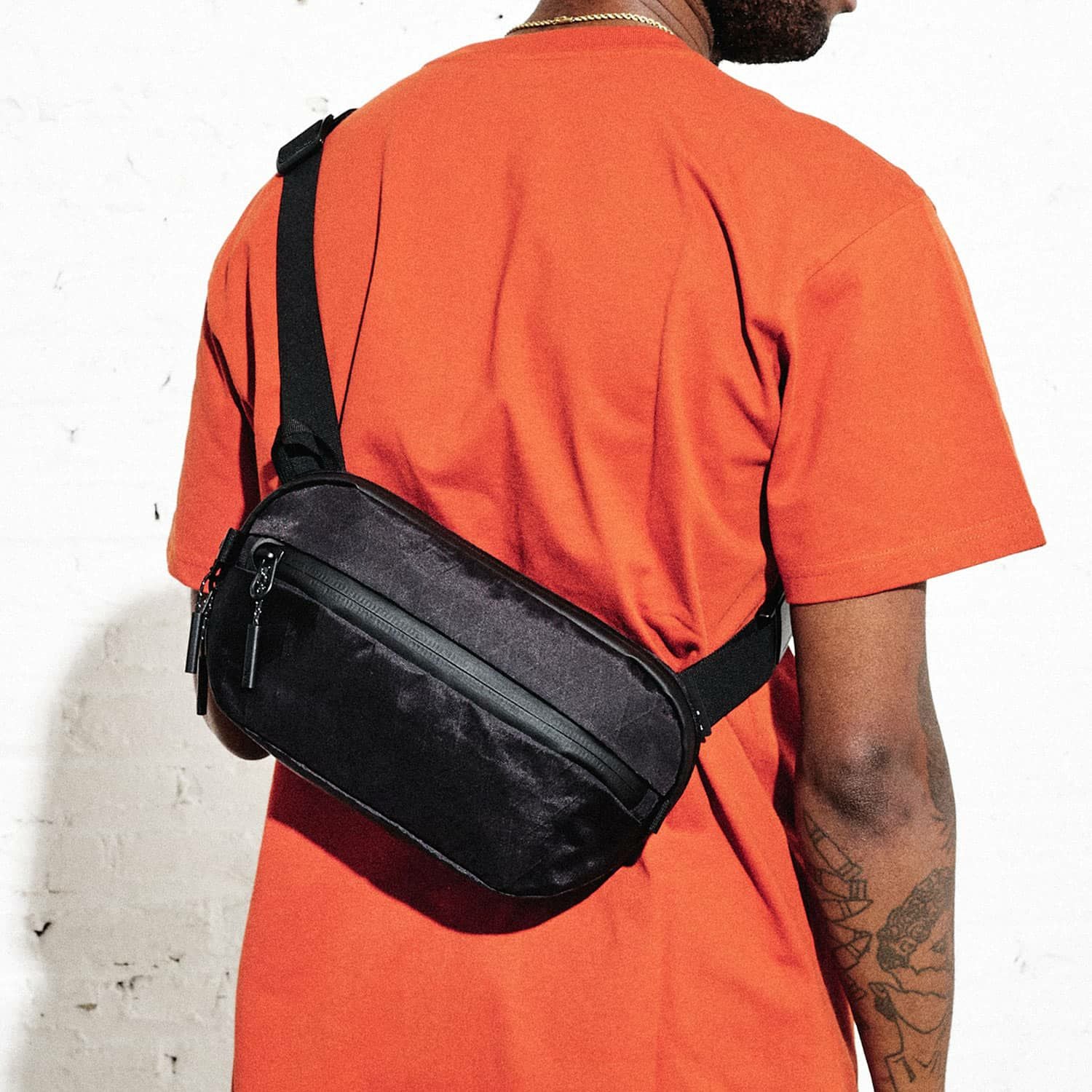 000000008393-01.jpg?size=xxl&w