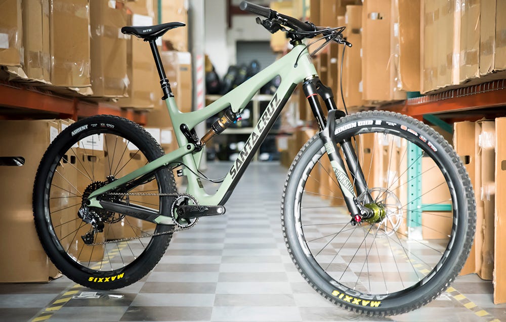 First Look: Santa Cruz 5010 Chris King 40th Anniversary Edition