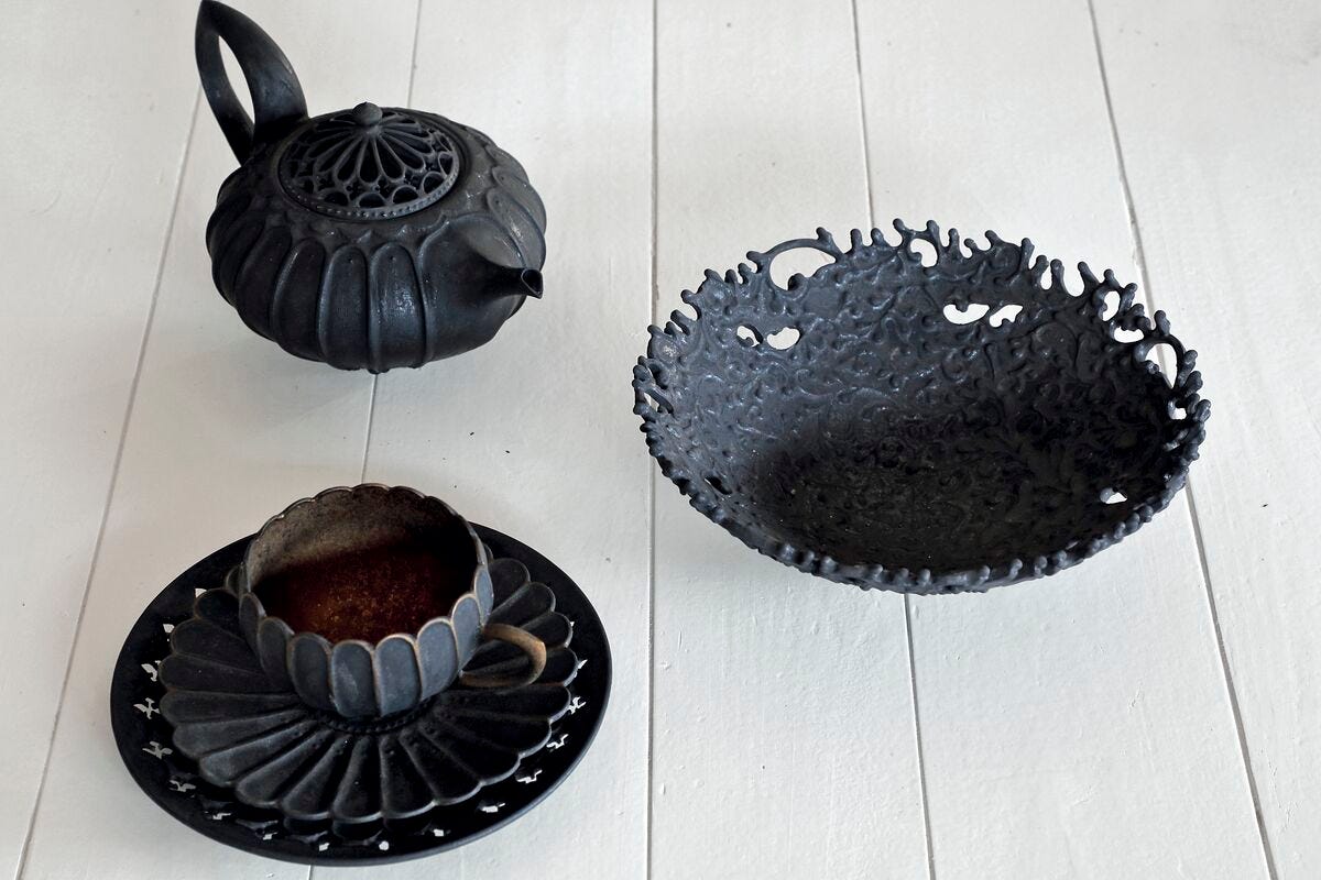 陶芸家・伊藤剛俊さん｜ゴシック建築を思わせる “祝祭”のうつわ