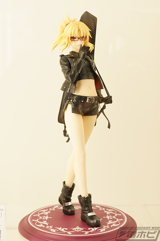 Fate』近衛乙嗣氏×執事眼鏡のルーラー（ジャンヌ・ダルク）や赤の