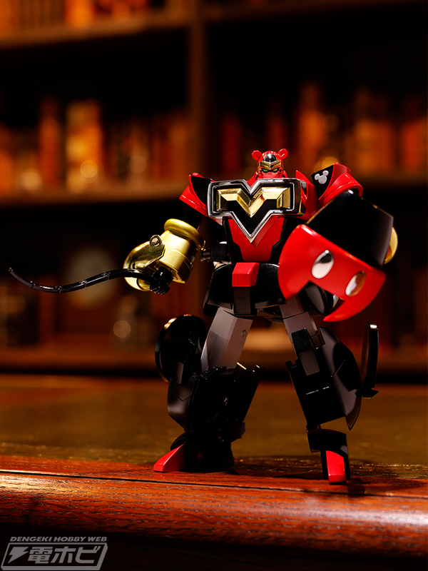 ディズニー」ミッキーマウスが超変形してリアルロボットに！大河原邦男