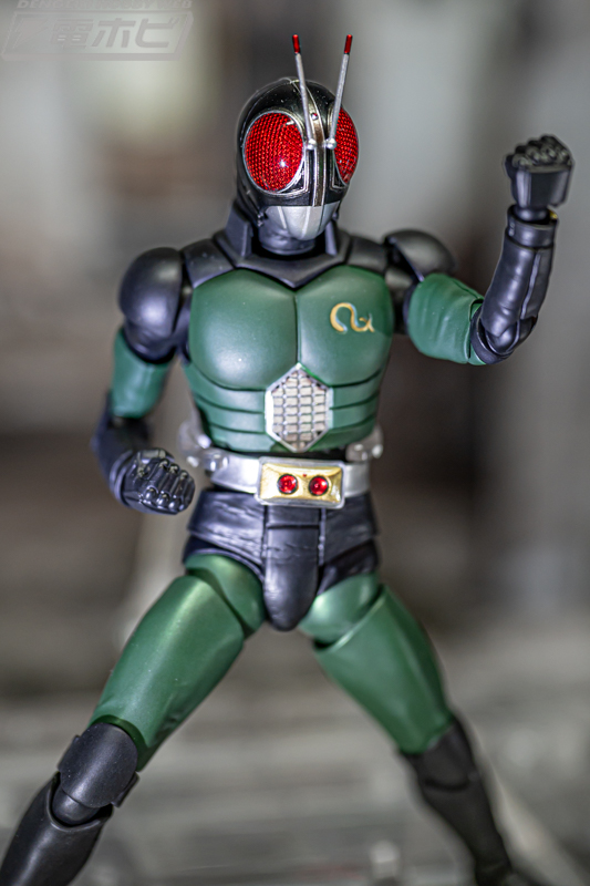 S.H.Figuarts（真骨彫製法）」仮面ライダーBLACK RXが初展示！V3と