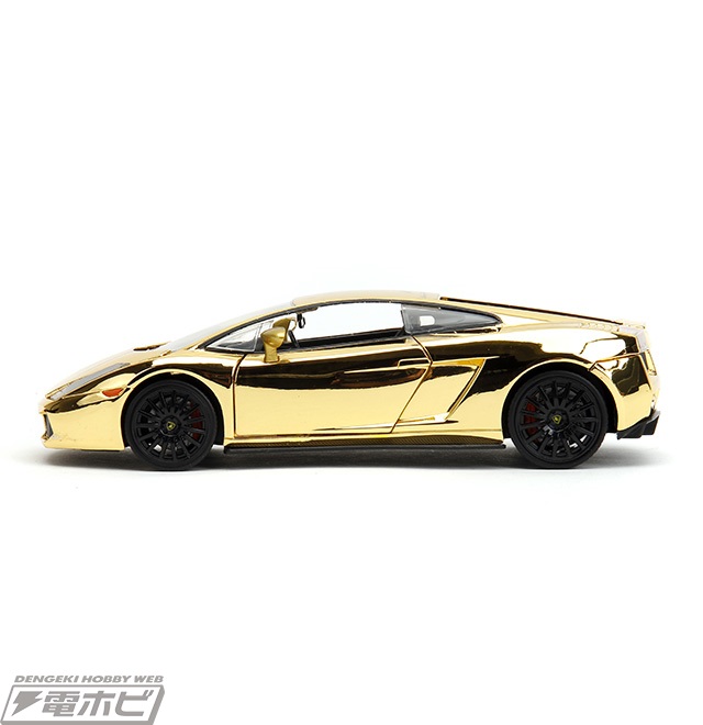 ワイルド・スピード/ファイヤーブースト』ゴールデンランボルギーニが1