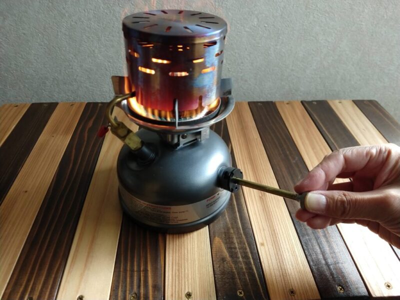 Coleman スポーツスターII デュアルフューエル 533 使用レビュー「暖房