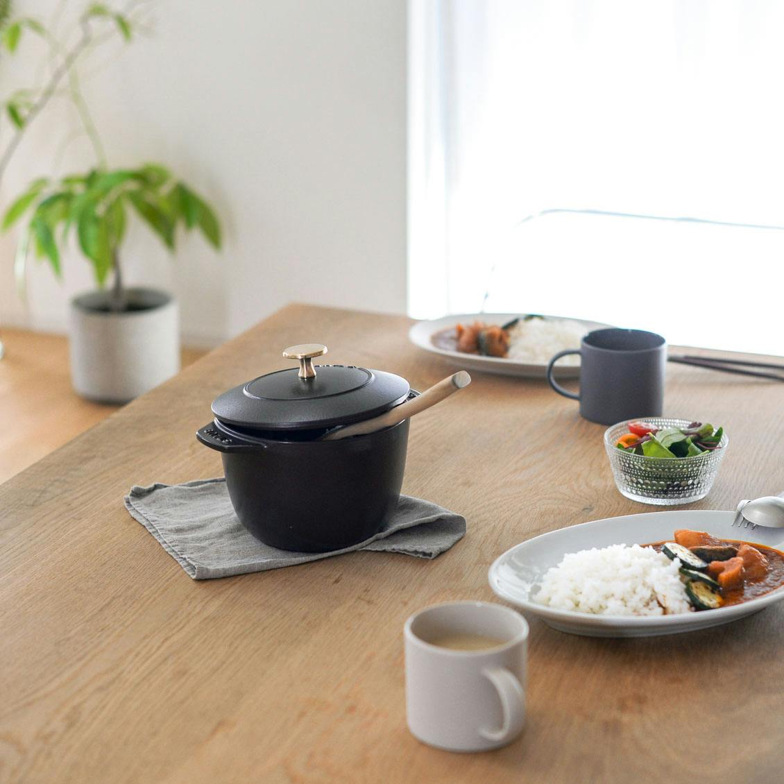 STAUB / ストウブ / ラ・ココット de GOHAN（ブラック、グレー