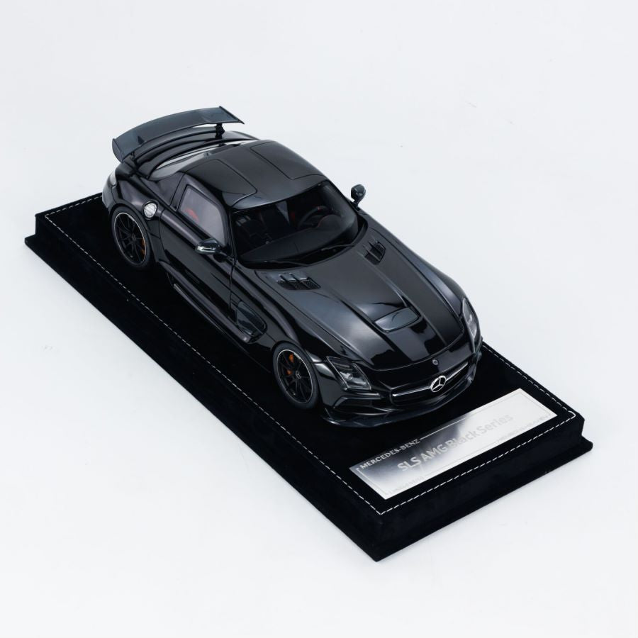HH Model 1:18 Mercedes-Benz SLS AMG Obsidian Black Metallic