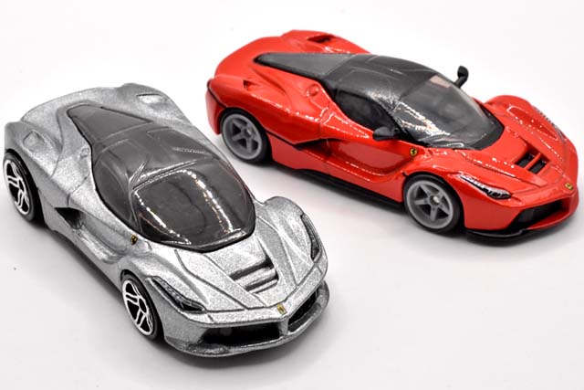 LAFERRARIのレビュー！フェラーリ決定版スペチアーレ。旧キャストも