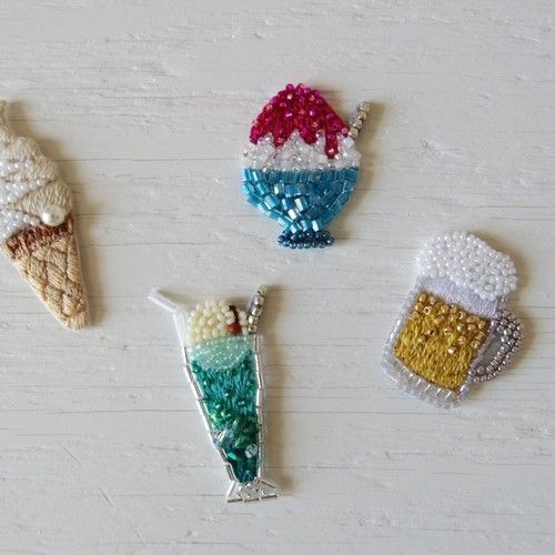 ちっち様専用】クリームソーダのブローチ