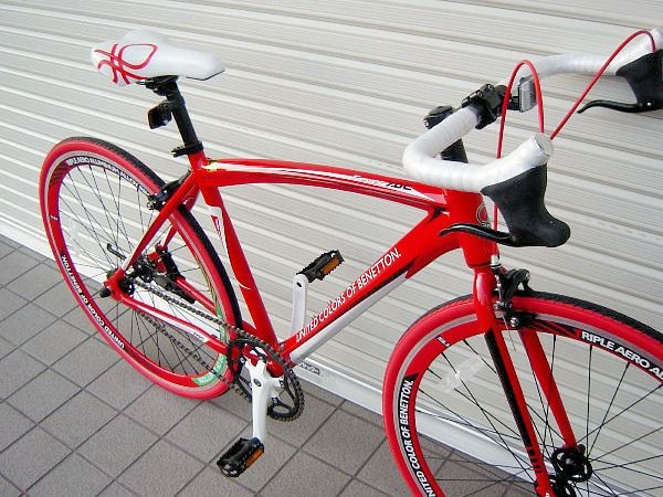 UNITED COLORS BENETTON ピストバイク 【公式通販】