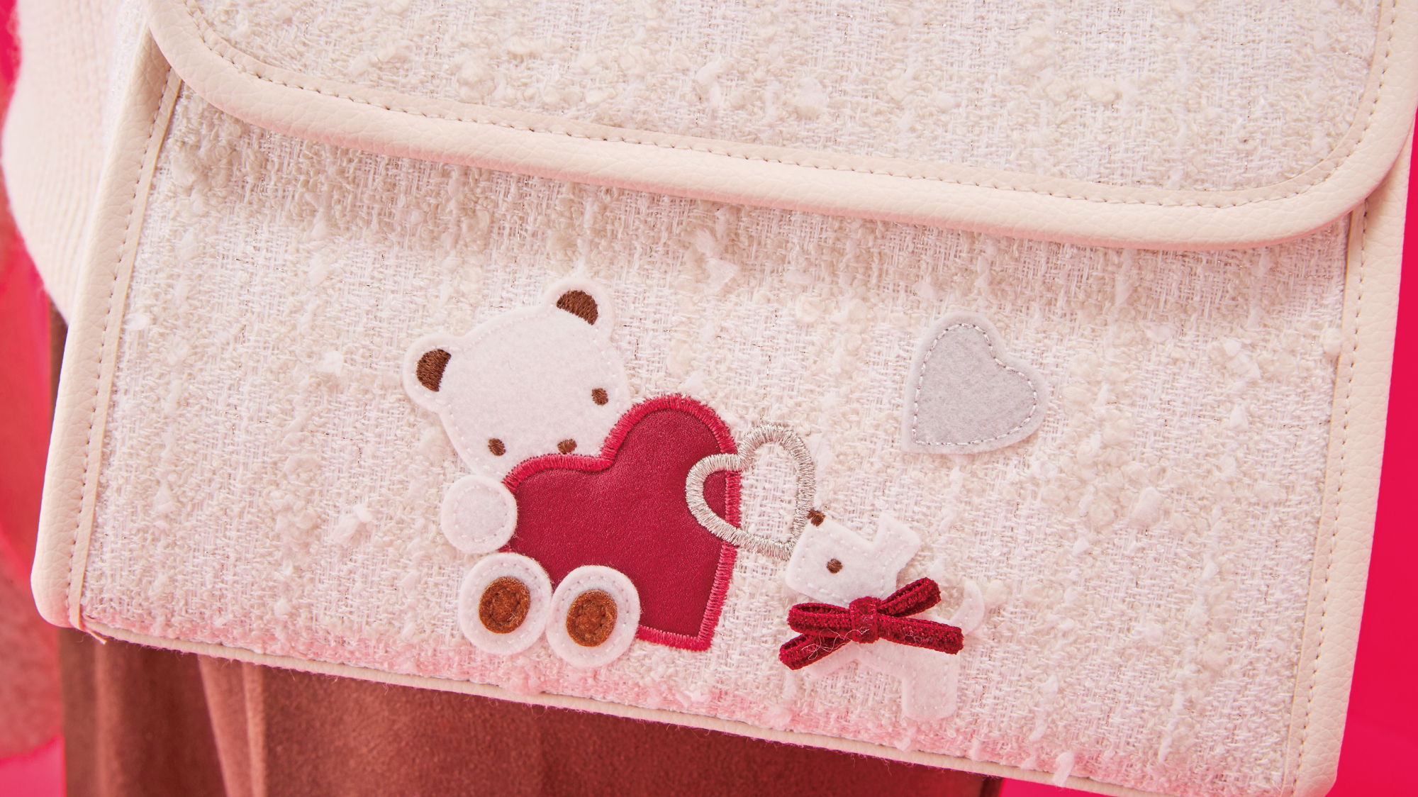 Christmas Collection 2025」ホリデーシーズンにぴったりなホワイト