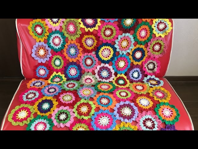 かぎ針編み❣️お花モチーフつなぎ！ソファーカバーのお花で