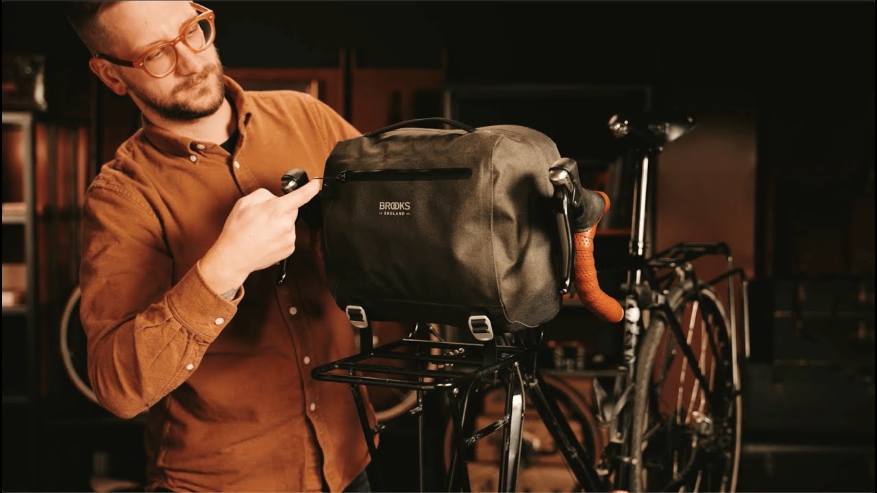 Brooks England | Scape Handlebar Compact Bag - YouTube