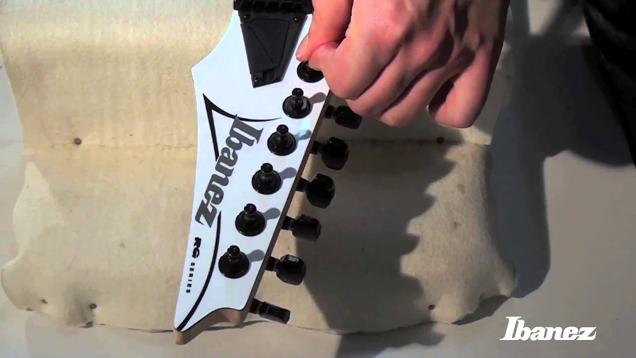 動画解説 (弦の取り付け方) - YouTube