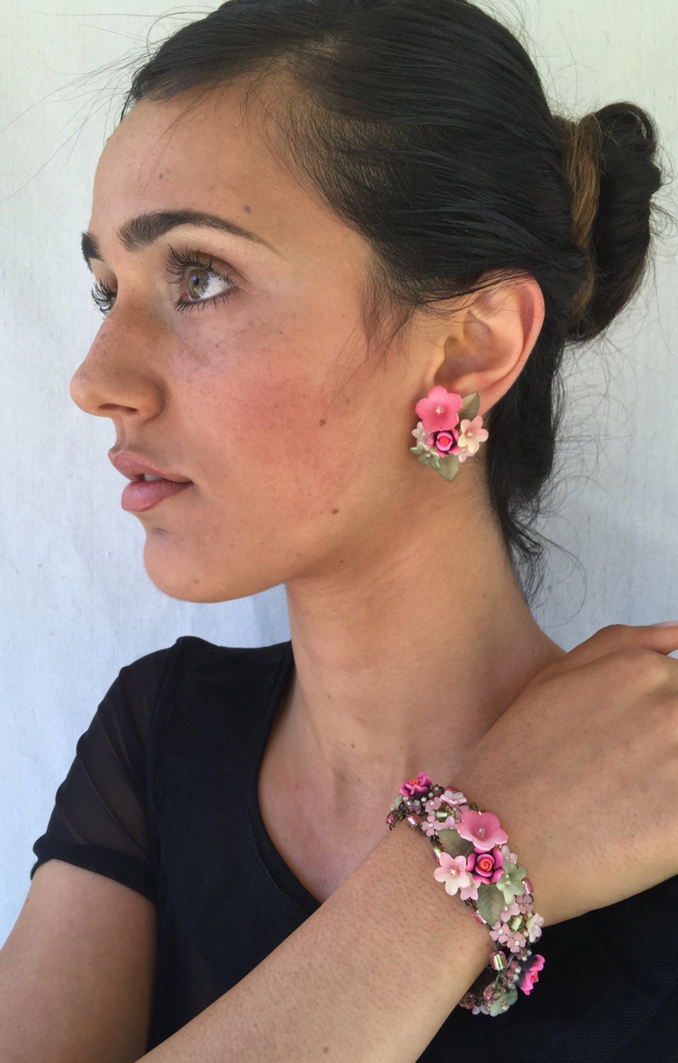 デザイナーColleen Tolandによる、SPRING BLOOMハンドビーズの