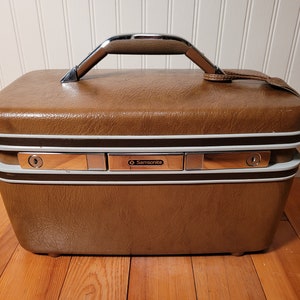 Vintage Samsonite Silhouette Train Case, Brown Vinyl Cosmetic