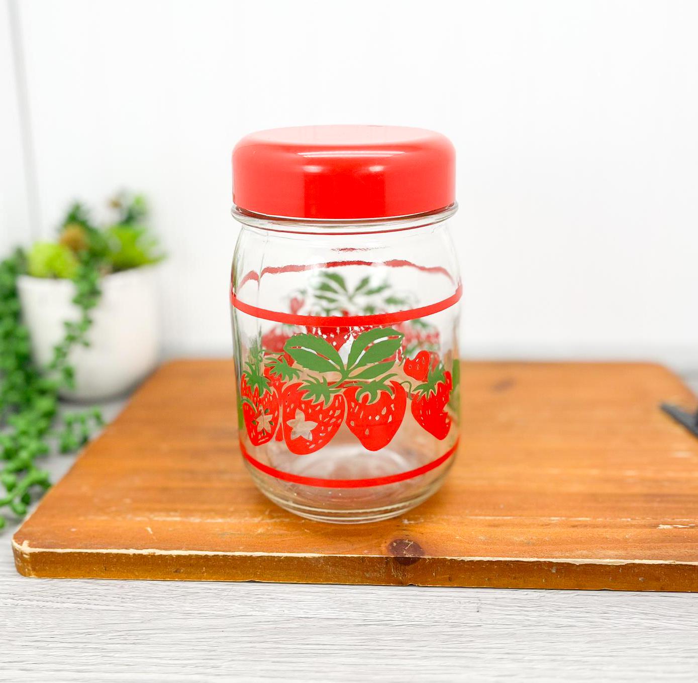 赤い蓋付きヴィンテージストロベリーガラス保存瓶 - Etsy 日本