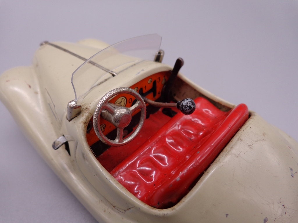 Rare Original SCHUCO Examico 4001 Wind-up Car Original Cream Color