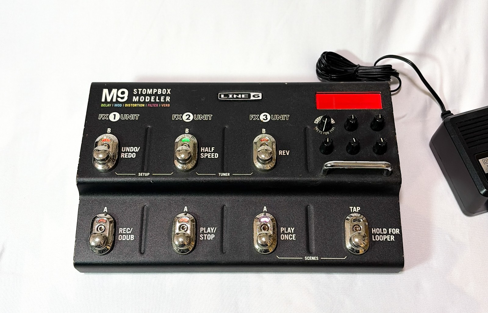 LINE 6 M9 Stompbox Modeler Multi Effects Pedal For Parts Display