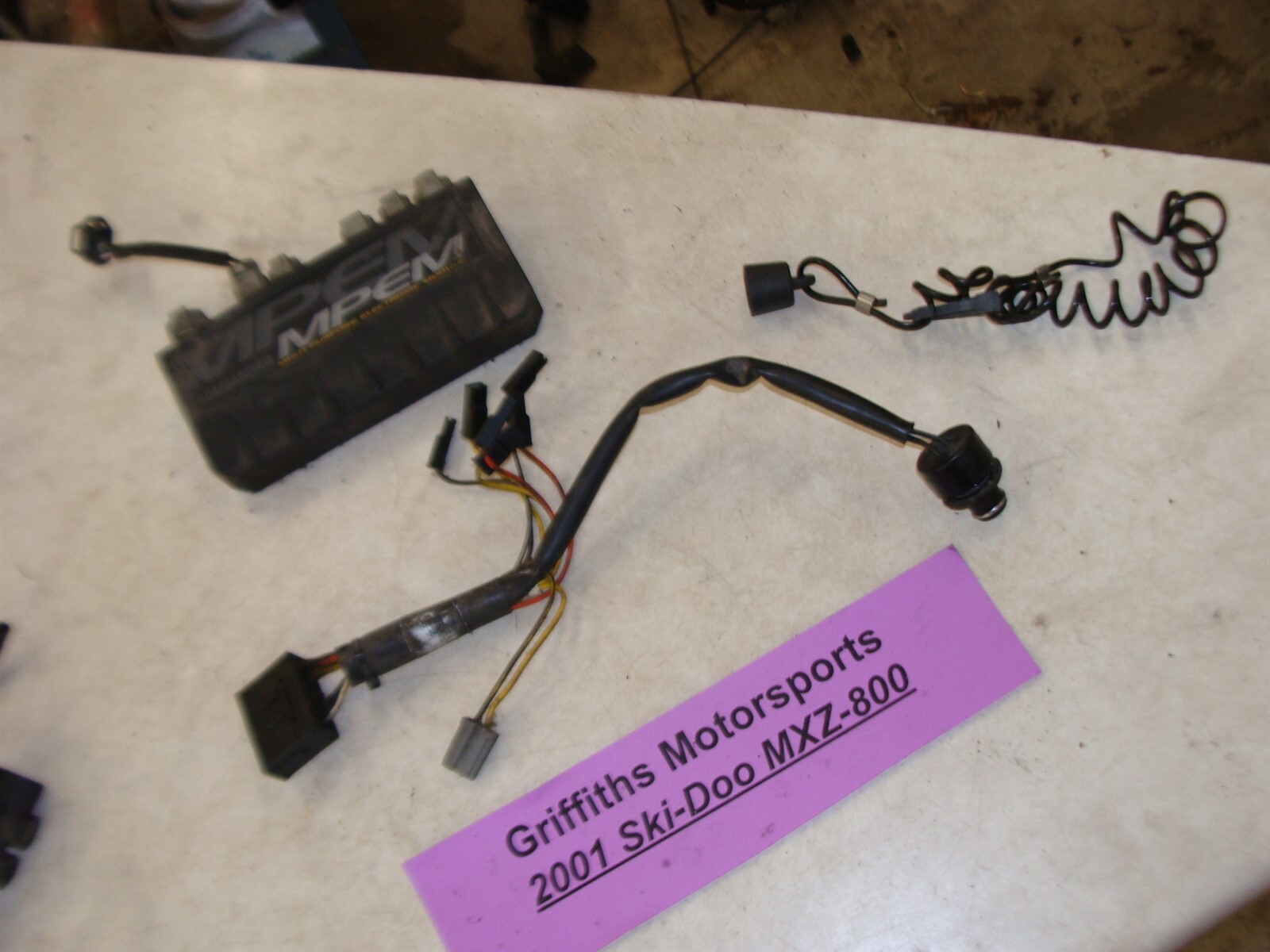 2001 SKI-DOO MXZ 800 ZX chassis mpem DPM w/ dess key ecu brain