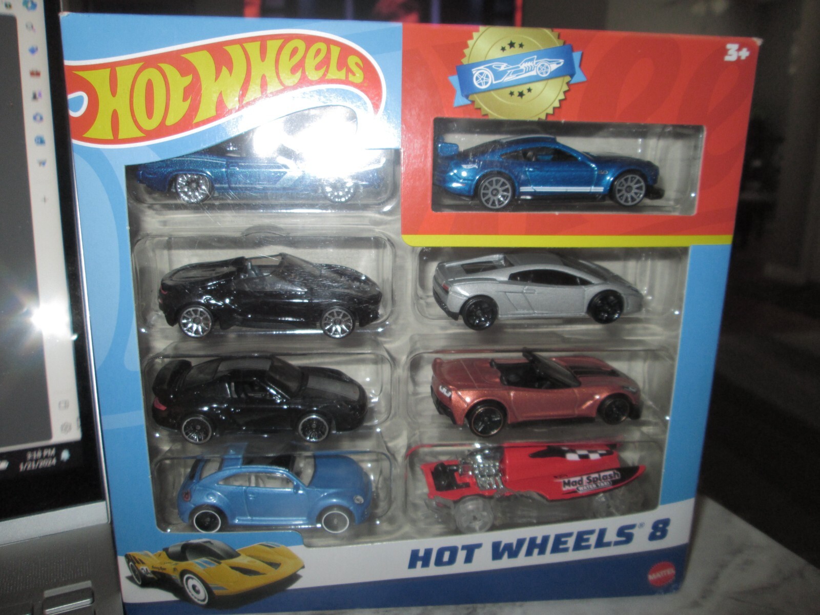 Hot Wheels Set Of 8 Basic Toy Cars In 1:64 Scale HPV78-NO712 NIB