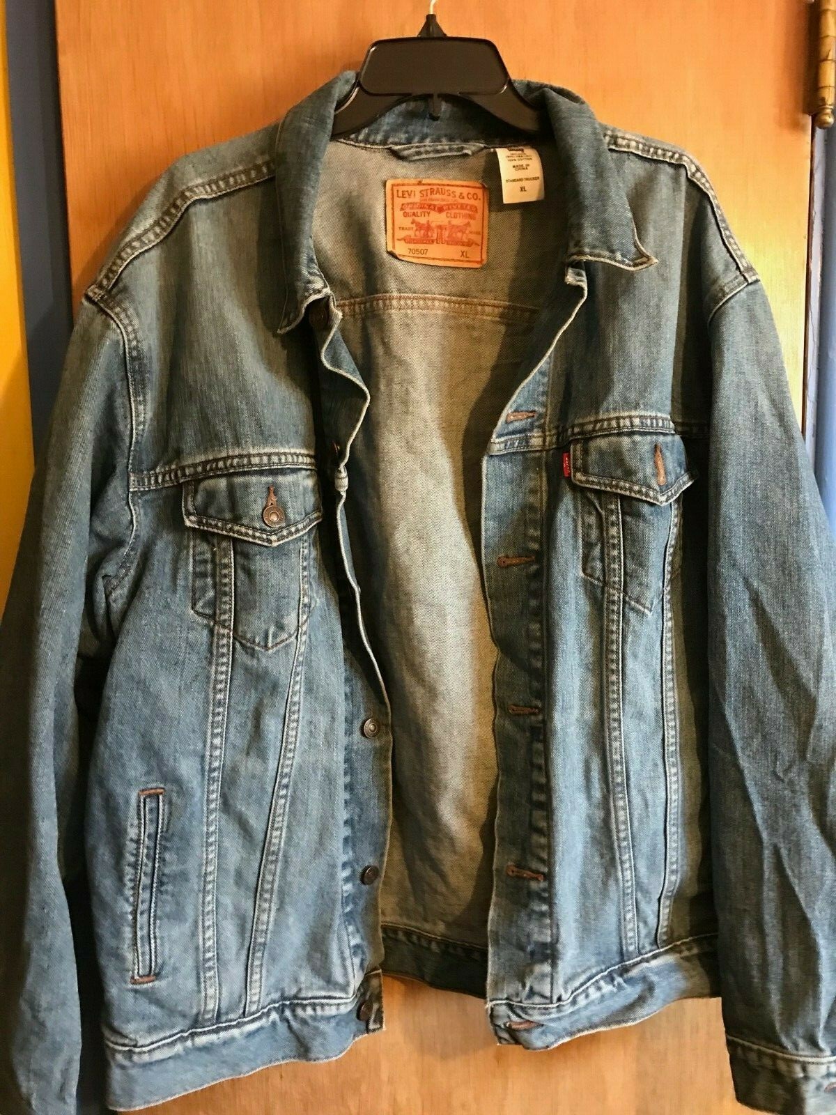 Vintage Levis Denim Standard Trucker Jacket Blue Jean 70507 Men's