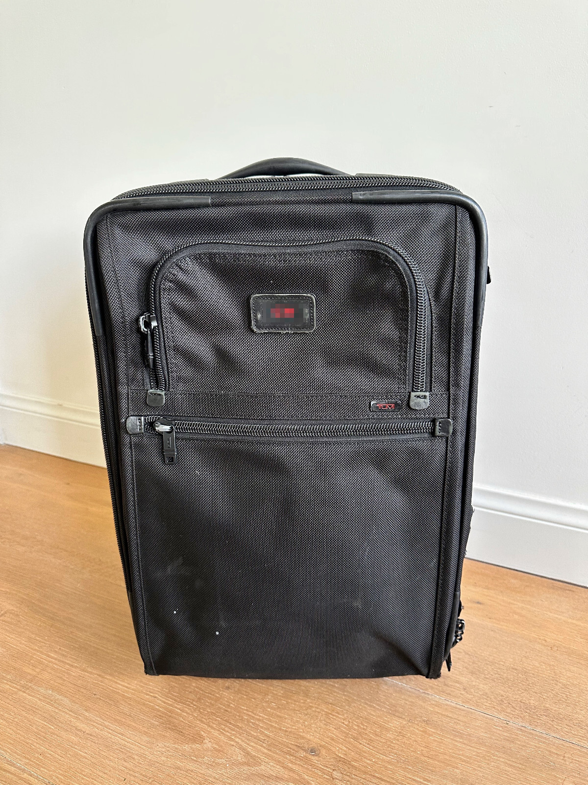 Tumi Alpha 2 International Expandable 2-Wheeled Carry-On | eBay