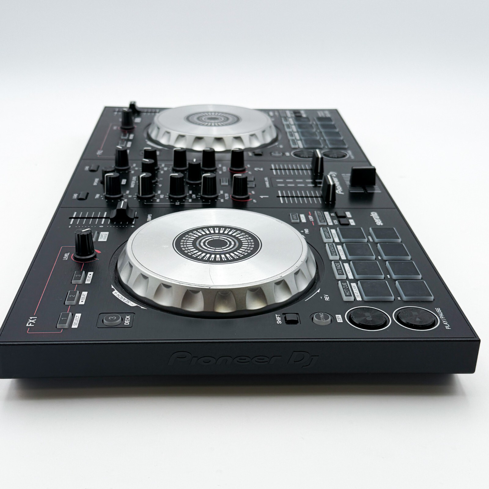 Pioneer DDJ-SB3 2019年モデル 希少 Pioneer DDJ-SB3 2019年モデル