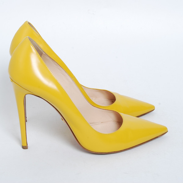 PRADA Women Yellow Pumps Patent Leather Pointed Toe Party High