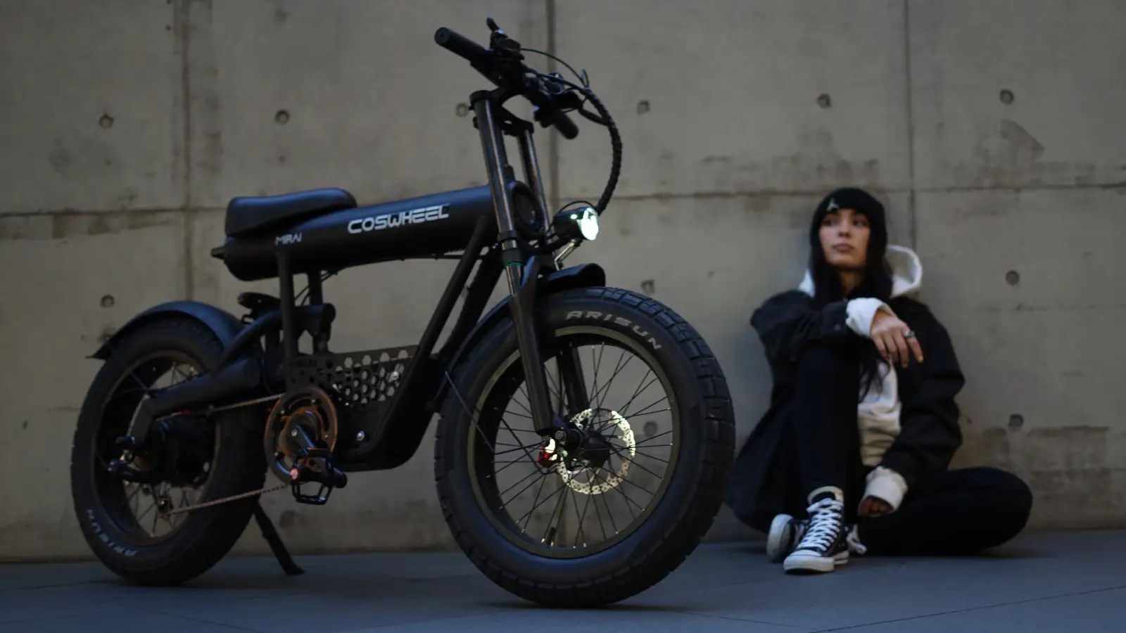 プレスリリース】国内シリーズ累計7億円超の販売実績、COSWHEEL MIRAI