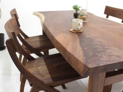 無垢一枚板作品紹介】ウォールナット一枚板ダイニングテーブル | 近藤