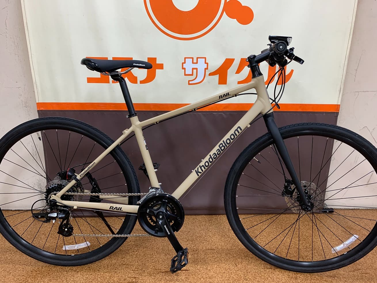 油圧ディスクブレーキ搭載のお買い得クロスバイク「RAIL DISC 2023