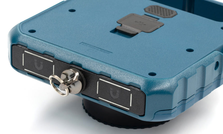 自分だけのポイントが作れる“アジング専用充電式集魚灯”、家邊克己が