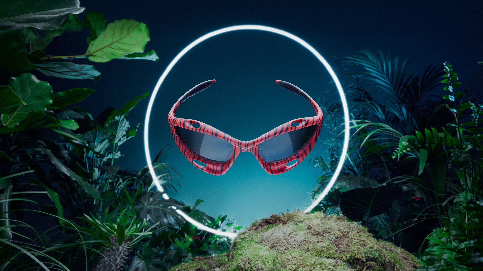 Acquire | Oakley brings back the Racing Jacket