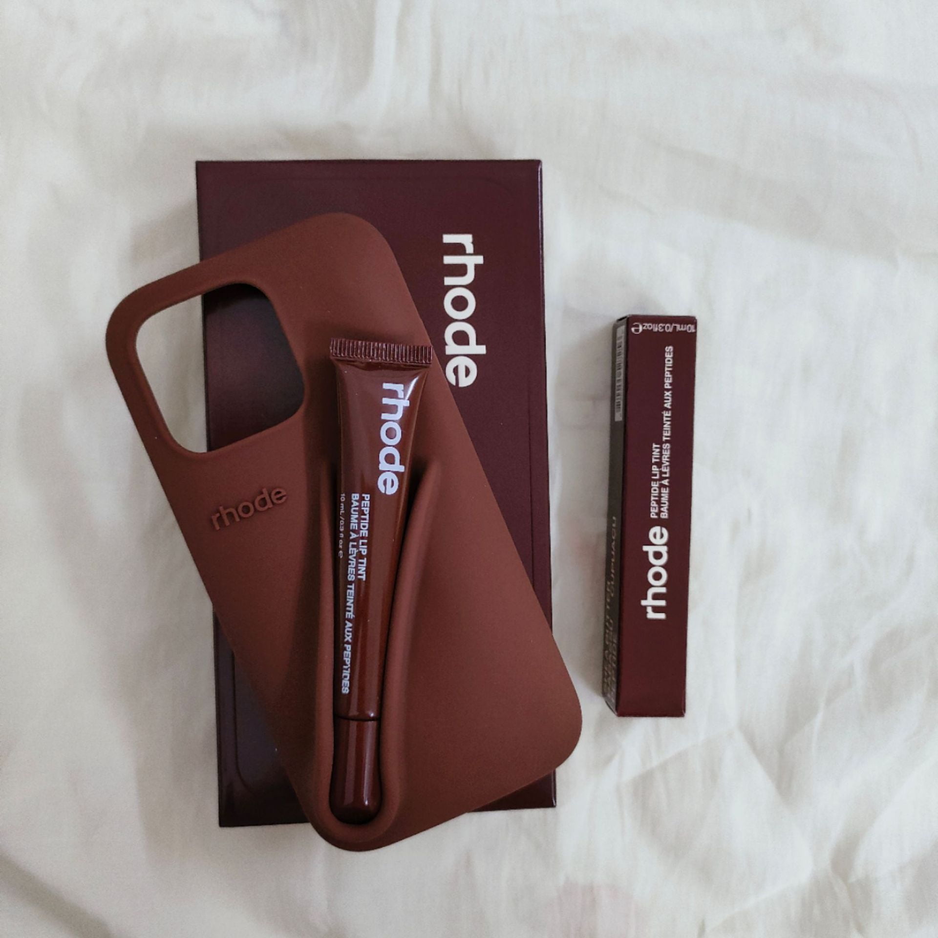 rhode iPhone 16 proMax ケース＋リップespresso 【公式通販】