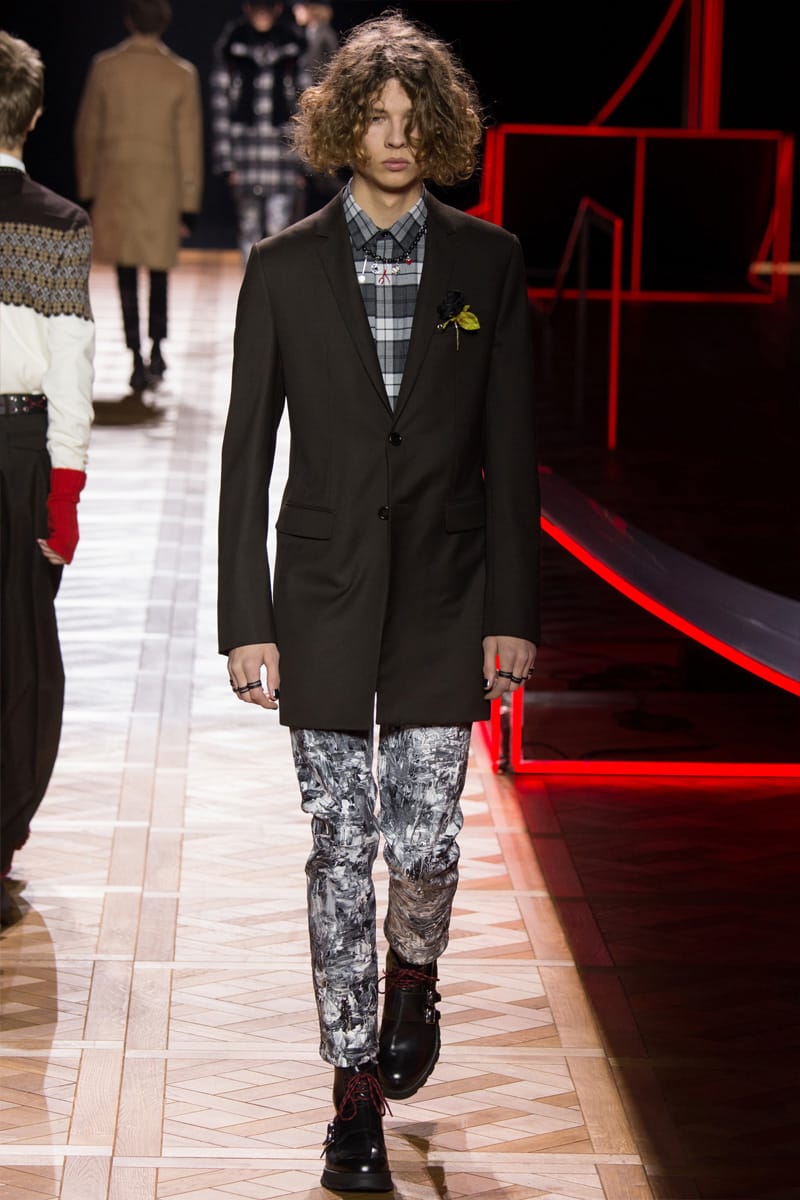 Kris Van Assche Knows How to Be Dapper and Warm in Dior Homme's