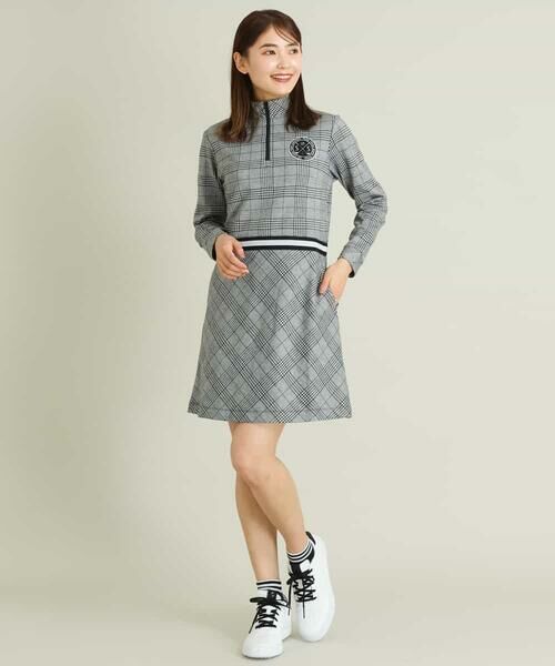 セール】 レディースゴルフウエア ハーフZIPモックネックワンピース
