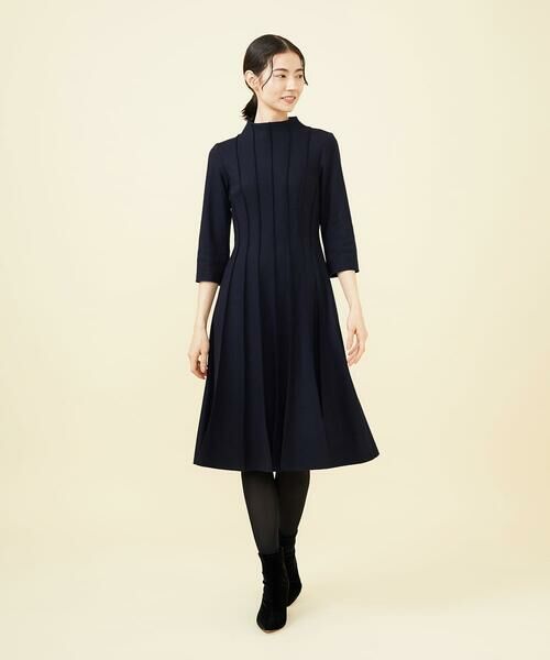 セール】 ピンタックラインフレアドレス （ロング・マキシ丈ワンピース