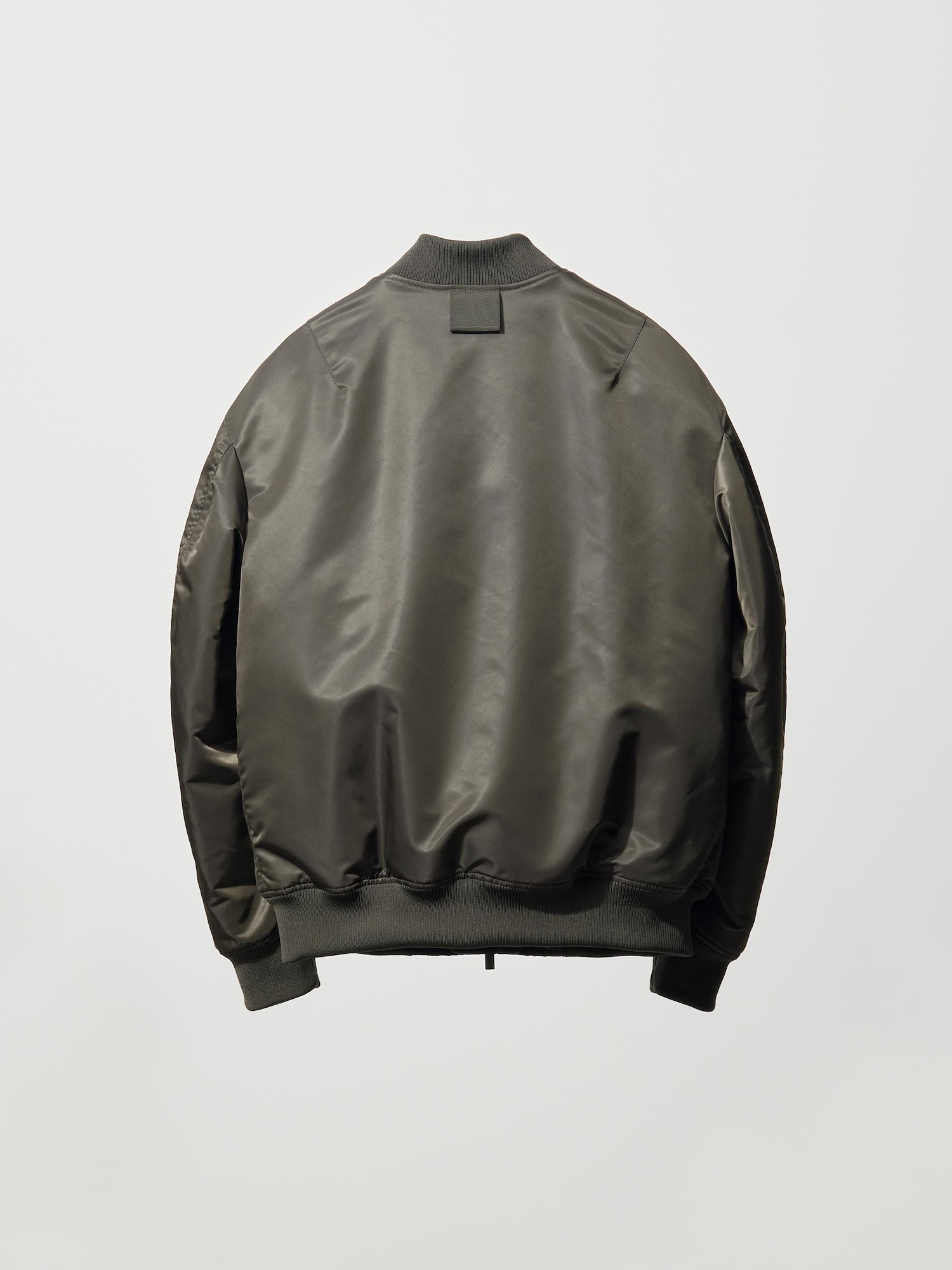 ユニクロ公式 | ハイブリッドダウンオーバーサイズMA－1