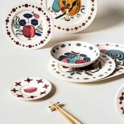 ヨドバシ.com - iittala イッタラ タイカ サト 皿 プレート 22cm 国内