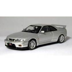 ヨドバシ.com - エブロ EBBRO 43882 スカイライン GT-R R33 シルバー