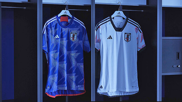 日本代表、カタールW杯に向けた2022新ユニフォームを発表！「折り鶴