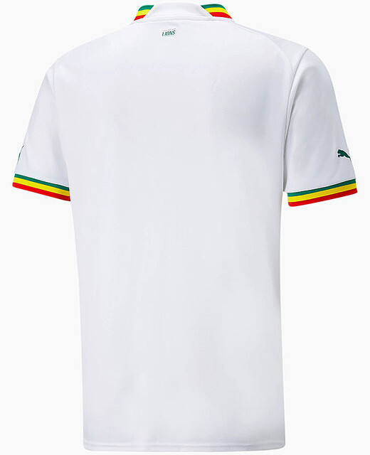 セネガル代表、カタールW杯ユニフォームは「2002日韓大会」チームを